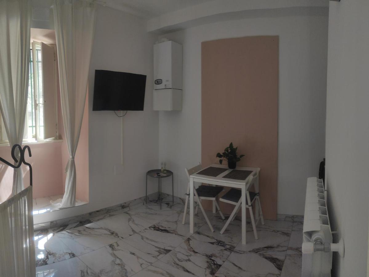 Tiberivs Home Rome Extérieur photo